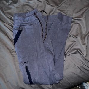 Jaanuu 10 pocket jogger scrub pants